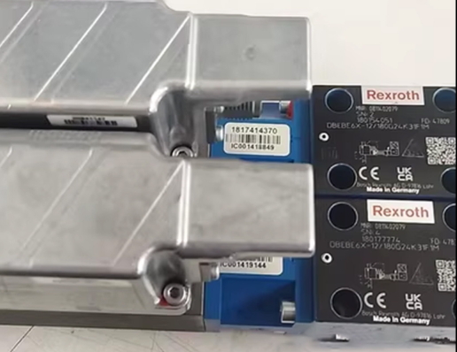 Rexroth 0811402079 Proportional Directional Valve DBEBE6X-1X/180G24K31F1M